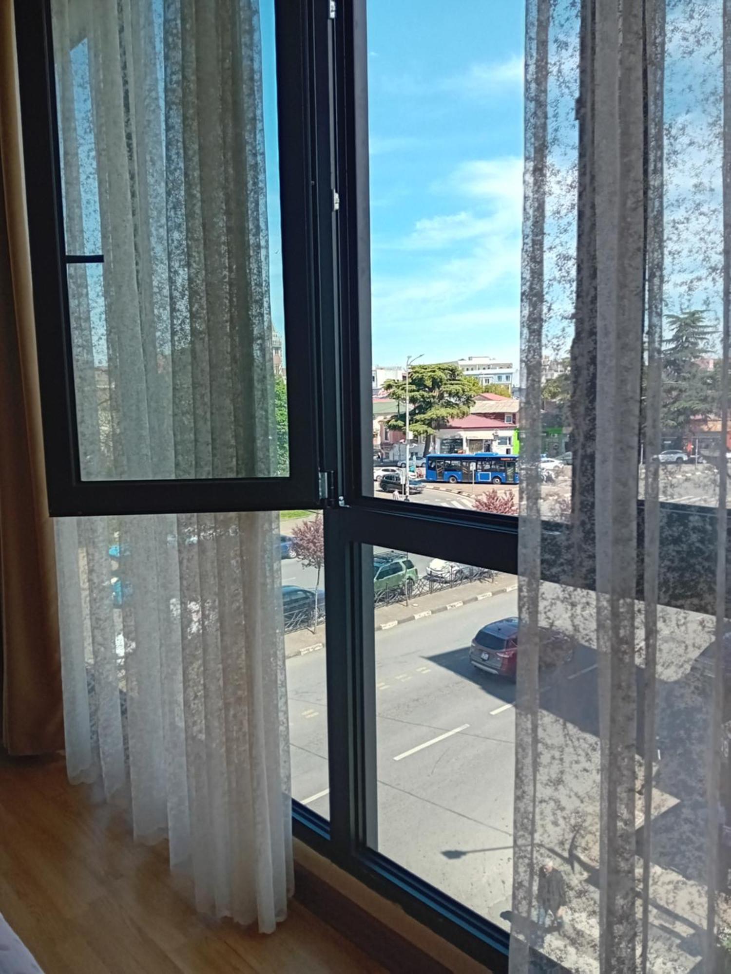 Apartment Chavchavadze 21 Batum Dış mekan fotoğraf